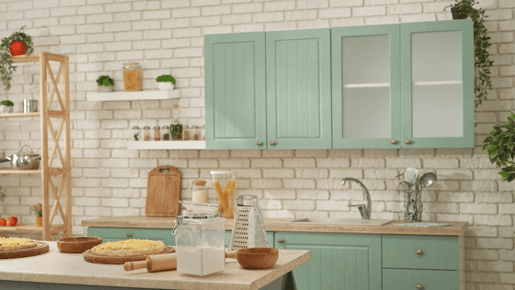 Rénovation cuisines par revêtement adhésif